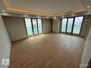 BARIŞ'TAN SİTE İÇERİSİNDE GÖLDENİZ MANZARALI LÜKS 3+1 DAİRE