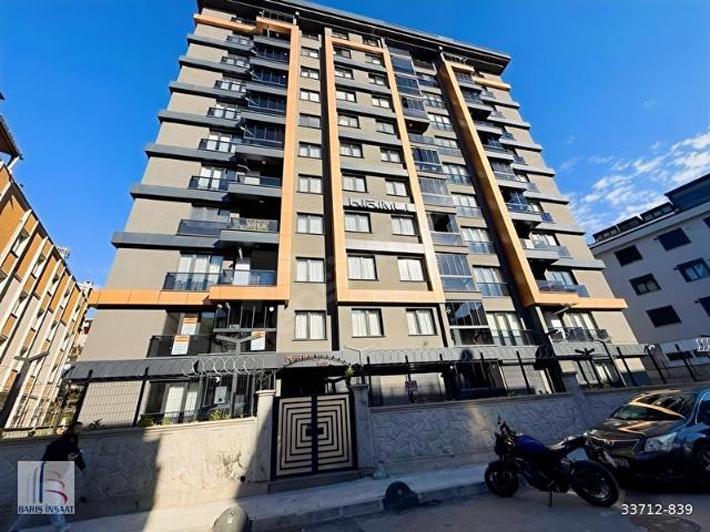 BARIŞ'TAN SİTE İÇERİSİNDE LÜKS 3+1 DAİRE ÇİFT KAT KAPALI OTOPARK