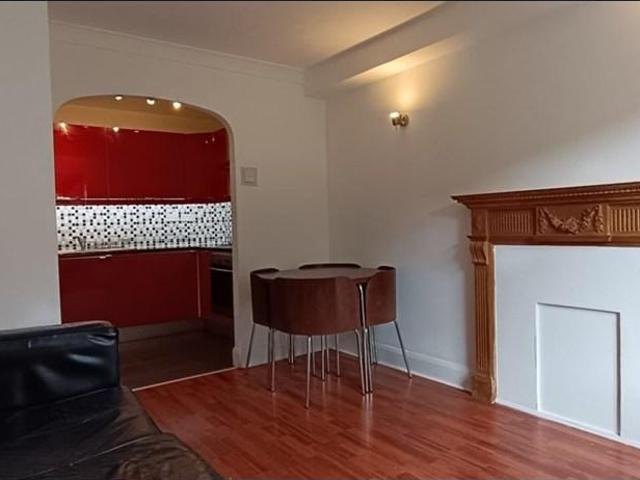 Barker Drive, London, NW1 3 bed flat to rent £2,990 pcm £690 pw