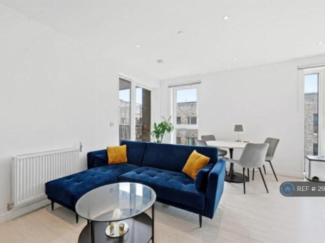 Barking Riverside, Barking, IG11 1 bed flat to rent £1,650 pcm £381 pw