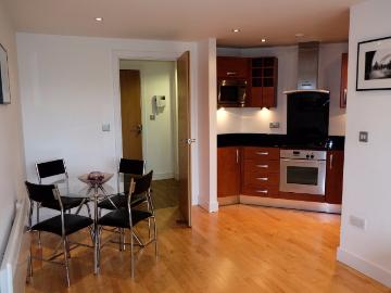 Barking Road,, E16
