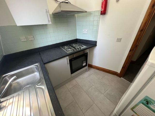 Barking Road, London E13, 1 bed flat to rent, £1,350 pcm | PrimeLocation