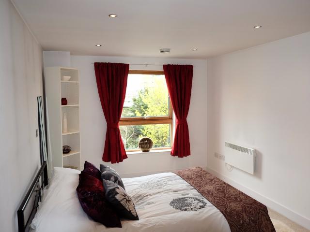 Barking Road, London, E16
