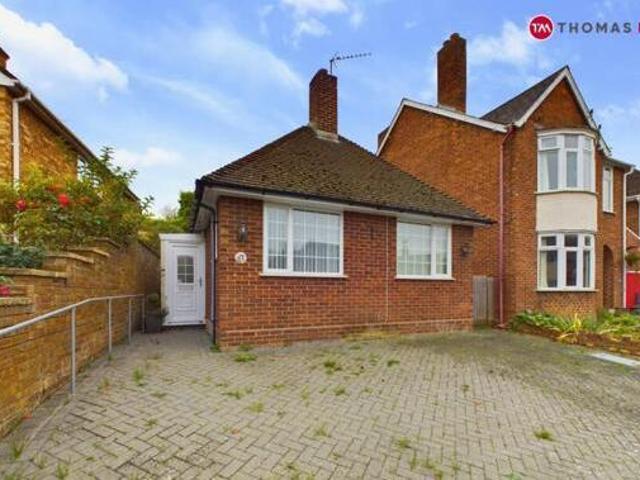 Barkway Road, Royston, 3 Bedroom Bungalow
