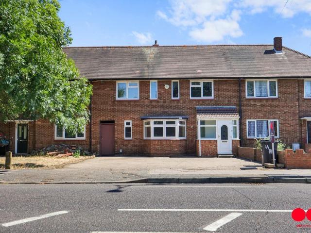 Barley Lane, Ilford IG3, 3 bed terraced house to rent, £2,700 pcm | PrimeLocation