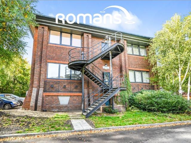 Barley Way, Fleet, Hampshire, GU51 Studio to rent £950 pcm £219 pw