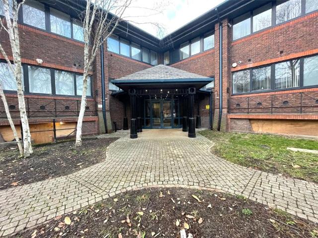 Barley Way, Fleet, Hampshire, GU51 1 bed flat to rent £1,150 pcm £265 pw