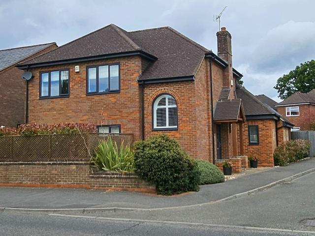 Barley View, Prestwood HP16, 4 bed detached house to rent, £3,000 pcm | PrimeLocation