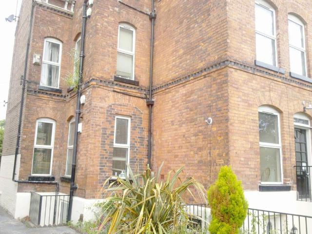 Barlow Moor Road, Chorlton 2 bed flat to rent £1,295 pcm £299 pw