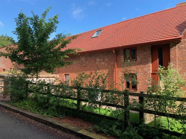 Barn Conversion to let in Canon Pyon, Hereford HR4 8NP | Cobb Amos