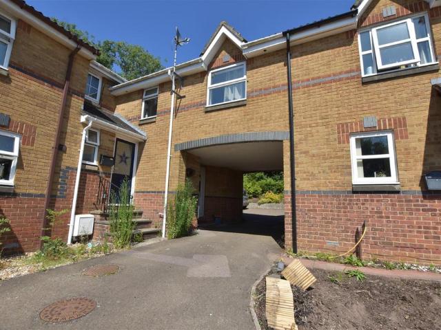Barn Court, St. Leonards On Sea TN37 1 bed apartment to rent £1,050 pcm £242 pw