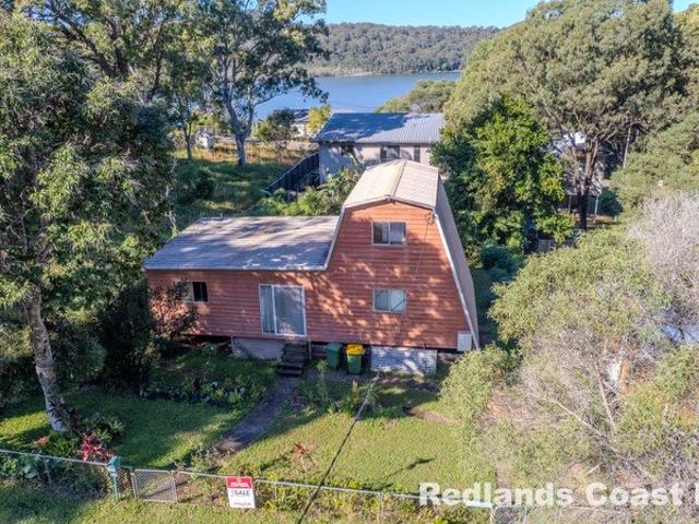 Barn Style Cottage Ready for Revival