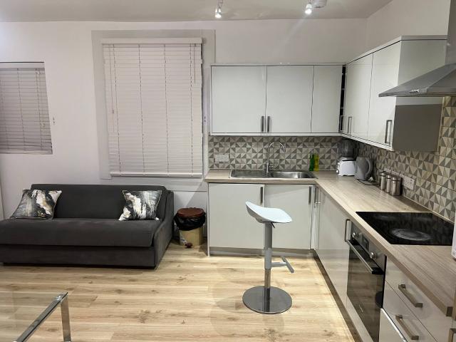 Barnard Close, London, SE18 6DD, United Kingdom | 1 bed apartment for rent #166807799 | Rentberry
