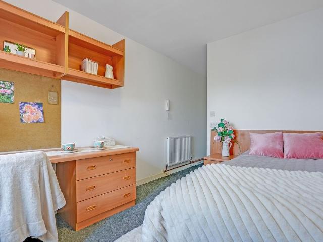 Barnard House, Brenthouse Road, Hackney E9, Room to rent, £863 pcm | PrimeLocation