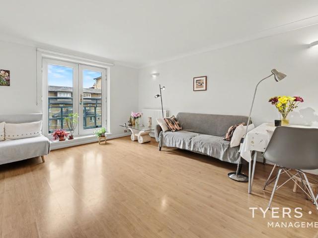 Barnard Lodge, Admiral Walk, London W9, 1 bed flat to rent, £2,250 pcm | PrimeLocation