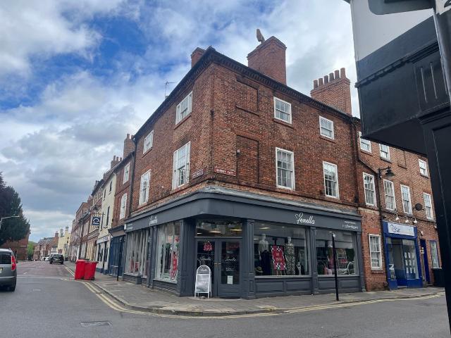 Barnby Gate, Newark NG24, 1 bed flat to rent, £725 pcm | PrimeLocation