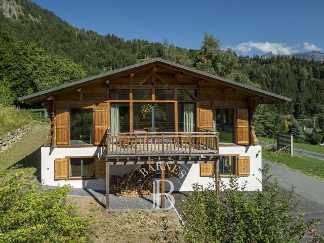 Barnes Chamonix Les Houches Chalet 5 Chambres Vue Mass. 175m² Les Houches