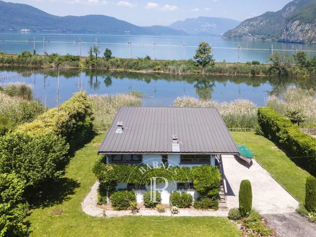 BARNES Aix les Bains BRISON SAINT INNOCENT MAISON AVEC VUE LAC PANORAMIQUE TERRAIN DE 962 M²