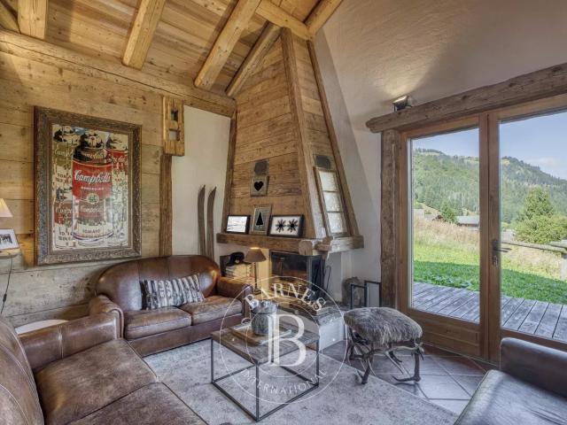 BARNES ARAVIS LA CLUSAZ CHALET FAMILIAL PROCHE PISTES