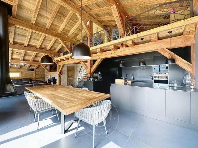 BARNES ARAVIS LA GIETTAZ CHALET D'EXCEPTION AUX PIEDS DES PISTES