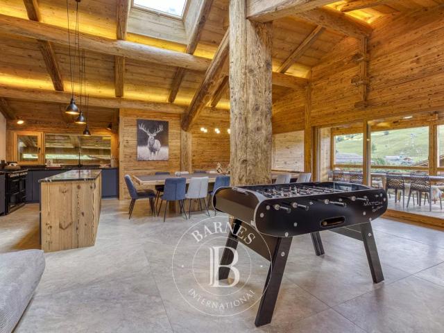 BARNES ARAVIS LE GRAND BORNAND CHALET D'EXCEPTION RÉNOVE ET MEUBLÉ PROCHE DES PISTES DE SKI