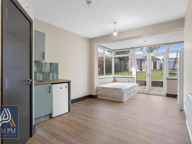 Barnet Road, Potters Bar, EN6 1 bed in a house share to rent £1,150 pcm £265 pw