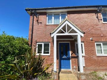 Barnfields Court, Sittingbourne ME10, 2 bed property to rent, £1,300 pcm | PrimeLocation