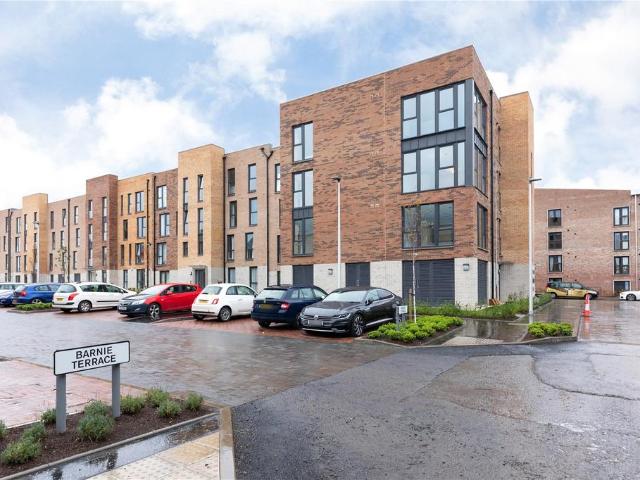 Barnie Terrace, Edinburgh 2 bed apartment to rent £1,600 pcm £369 pw