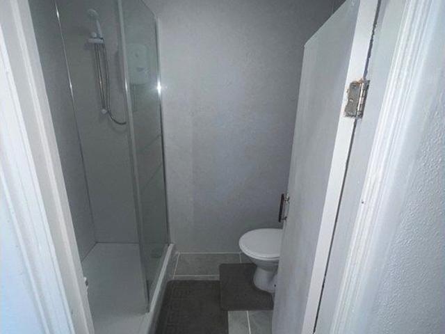 Barnsole Road, Gillingham ME7, 4 bed terraced house to rent, £1,650 pcm | PrimeLocation