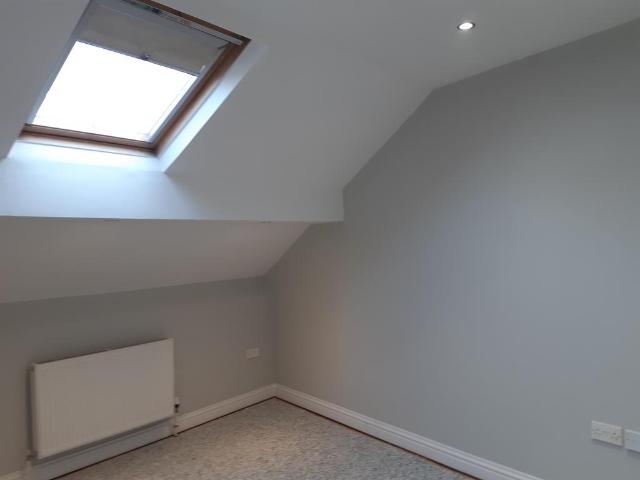 Barnsley Road, Wath upon Dearne. 2 bed apartment to rent £695 pcm £160 pw