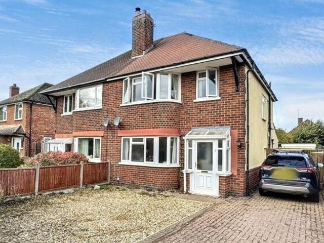 Barnwood Avenue, Gloucester, 3 Bedroom Semi detached