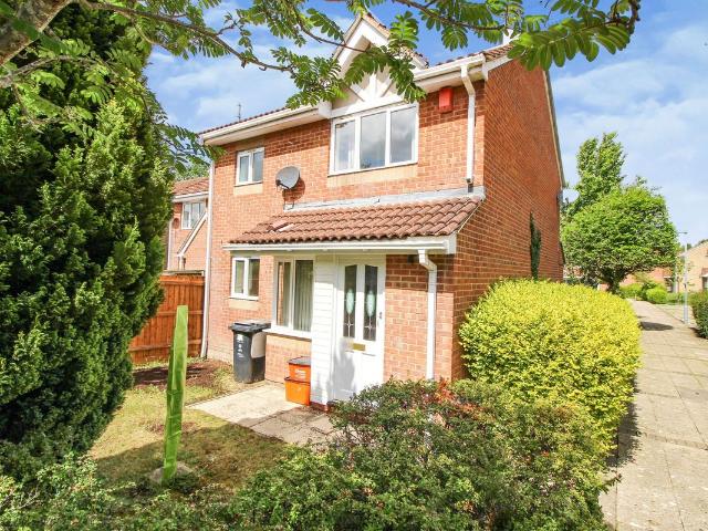 Barnum Court, Swindon SN2, 1 bed end terrace house to rent, £925 pcm | PrimeLocation