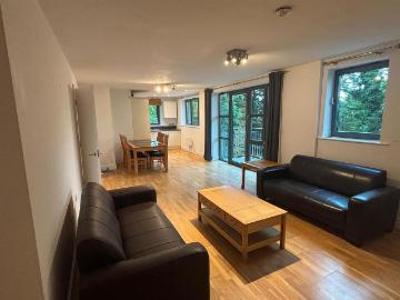 Baron House Chapter Way, London SW19, 2 bed flat to rent, £2,050 pcm | PrimeLocation