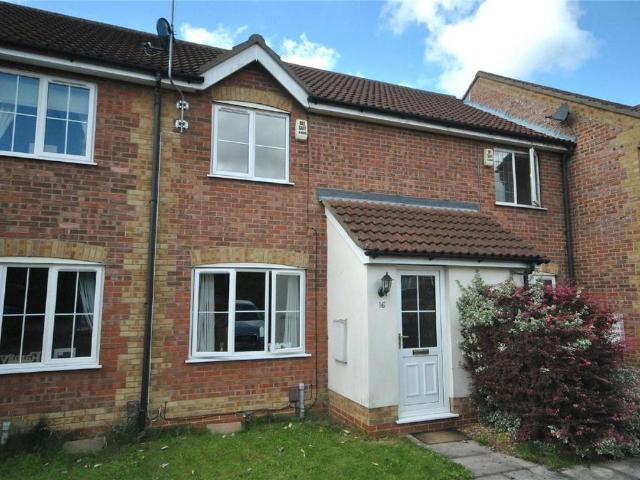 Baroness Court, Grimsby, DN34 2 bed terraced house to rent £680 pcm £157 pw