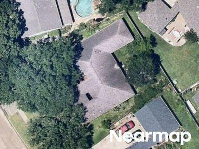 Baronridge Dr