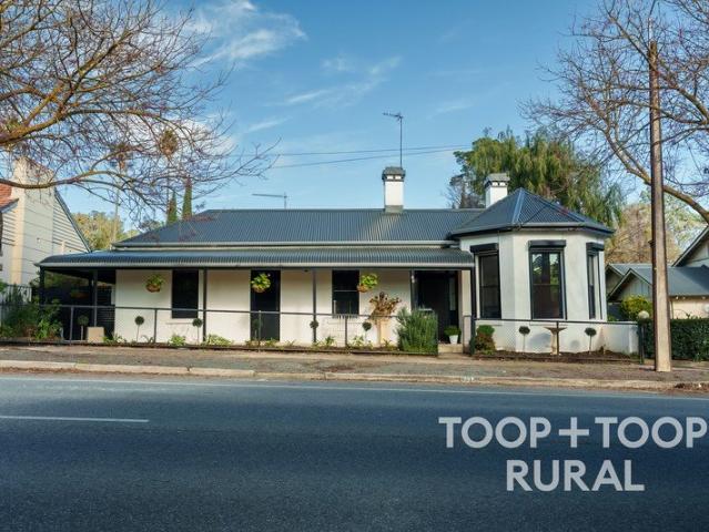 Barossa Charm Meets Modern Family Living
