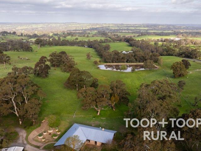 Barossa Country Living