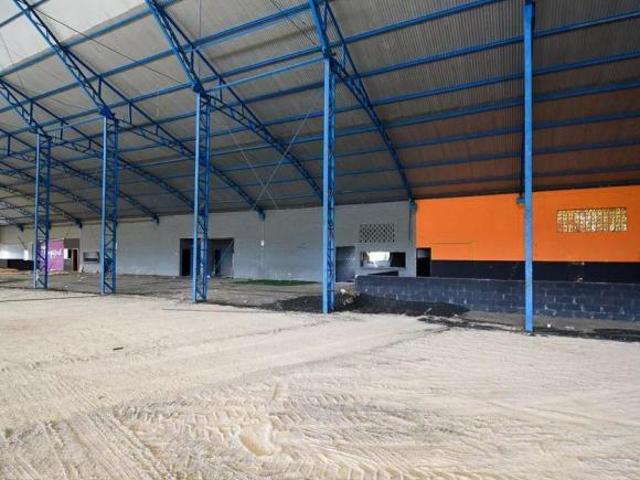 Barracão na Cidade Industrial de 2.700m²