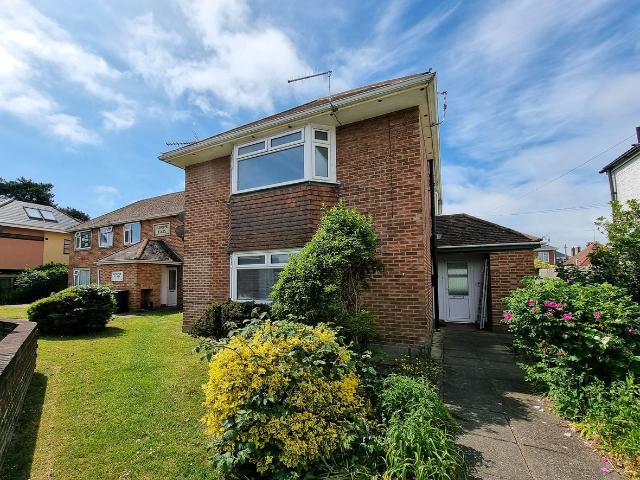 Barrack Road, Christchurch BH23, 2 bed flat to rent, £1,200 pcm | PrimeLocation