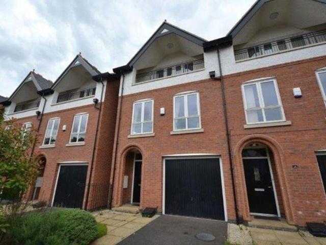 Barradale Court, Leicester 3 bed house to rent £1,500 pcm £346 pw