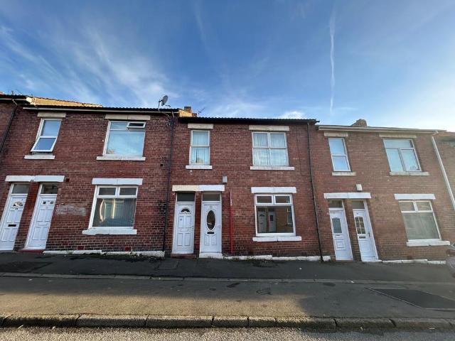 Barrasford Street, East Howdon, NE28 2 bed flat to rent £650 pcm £150 pw