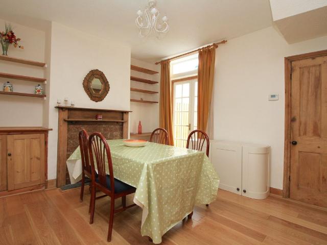 Barrett Street, Central Oxford OX2, 2 bed terraced house to rent, £2,150 pcm | PrimeLocation