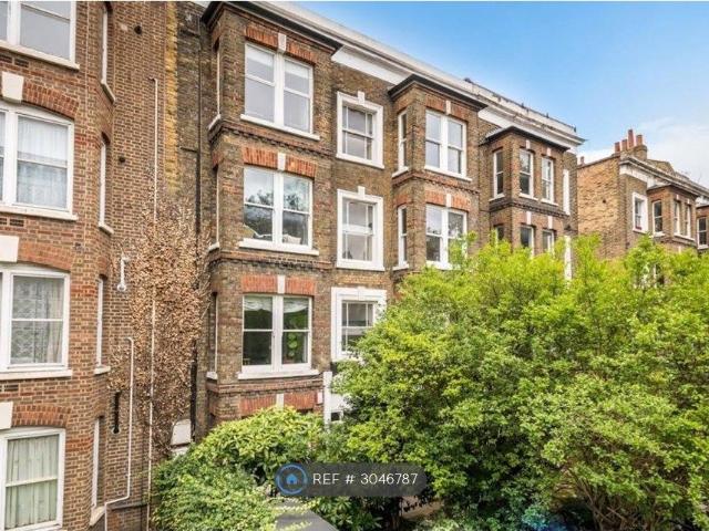 Barrington House, London SE5, 2 bed flat to rent, £2,600 pcm | PrimeLocation