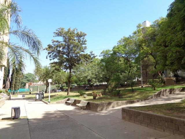 Barrio Lomas de San Martín Departamento Externo de 2 Dormitorios, Amplio y Luminoso con Terraza cAsadores y Espacios Verdes