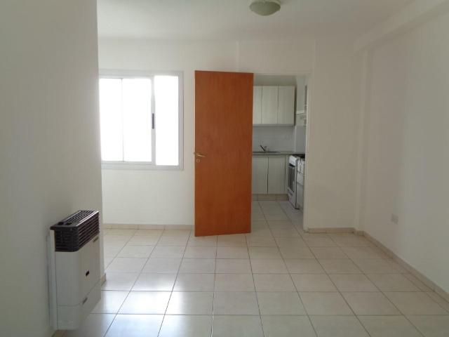 Barrio San Martín Excelente Departamento de Categoría de 1 Dormitorio, Amplio y Luminoso con Cocina Separada Equipada