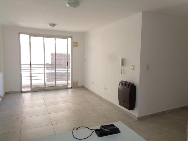 Barrio Providencia Excelente Depto. Semipiso de Categoría de 2 Dormitorios, Amplio con Balcón y Vista a las Sierras