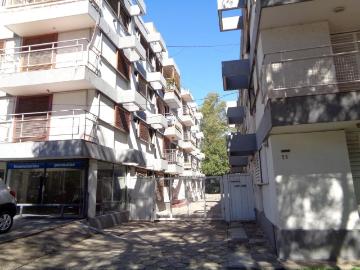 Barrio Villa Cabrera Departamento Externo de 1 Dormitorio, Amplio con Cochera Cubierta de Uso Exclusivo y 2 Balcones con Excelente Vista