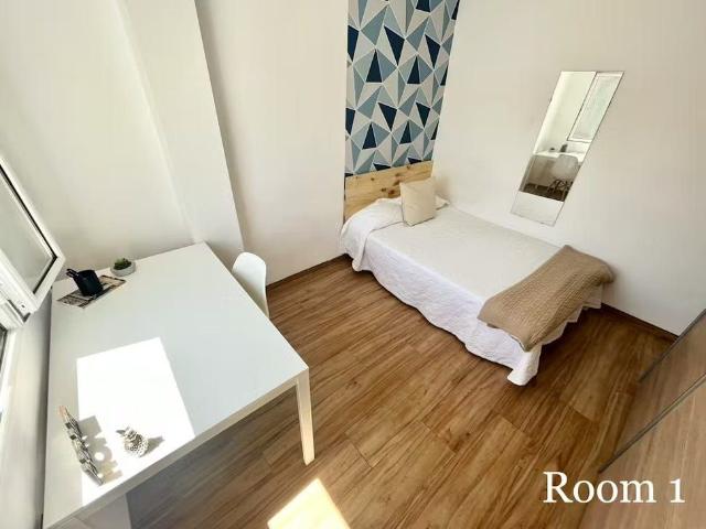 Barriada La Palmilla, Sevilla, Andalusia 41009