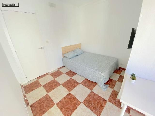 Barriada la Palmilla, Sevilla, Andalusia 41009