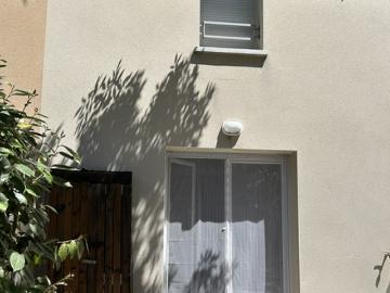 Barrière de Paris Maison mitoyenne en Triplex au calme